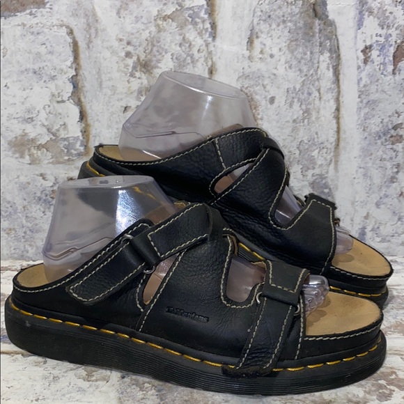 Dr Martens Bradfield Sandals - Picture 1 of 7